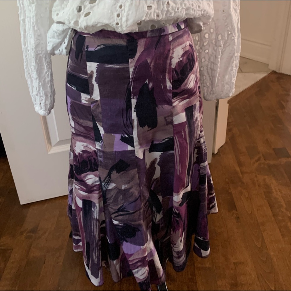 Last chance, Melanie Lyne Purple and White Garment